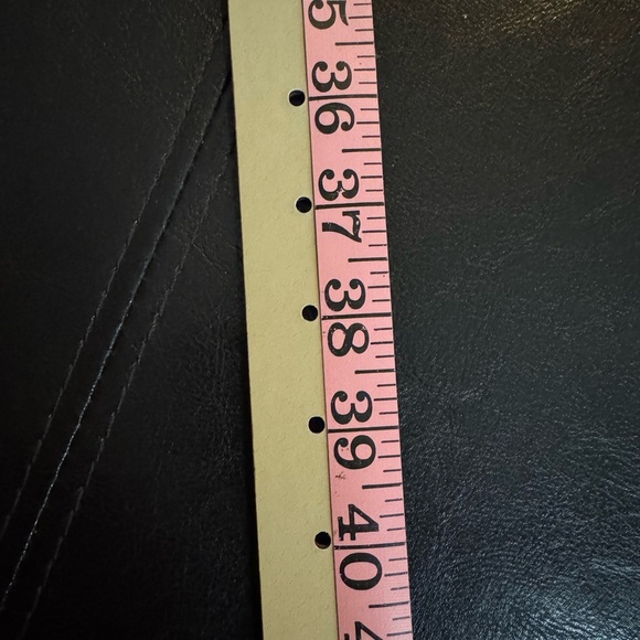 Stone Mountain Leather Embossed Belt Bag Sz Medium Ladies - Picture 4 of 10